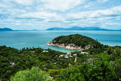 Magnetic Island, Australia — fine art travel photography print available from Clever Tourists